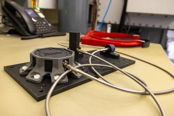 Ossila Benchtop Spectrometer